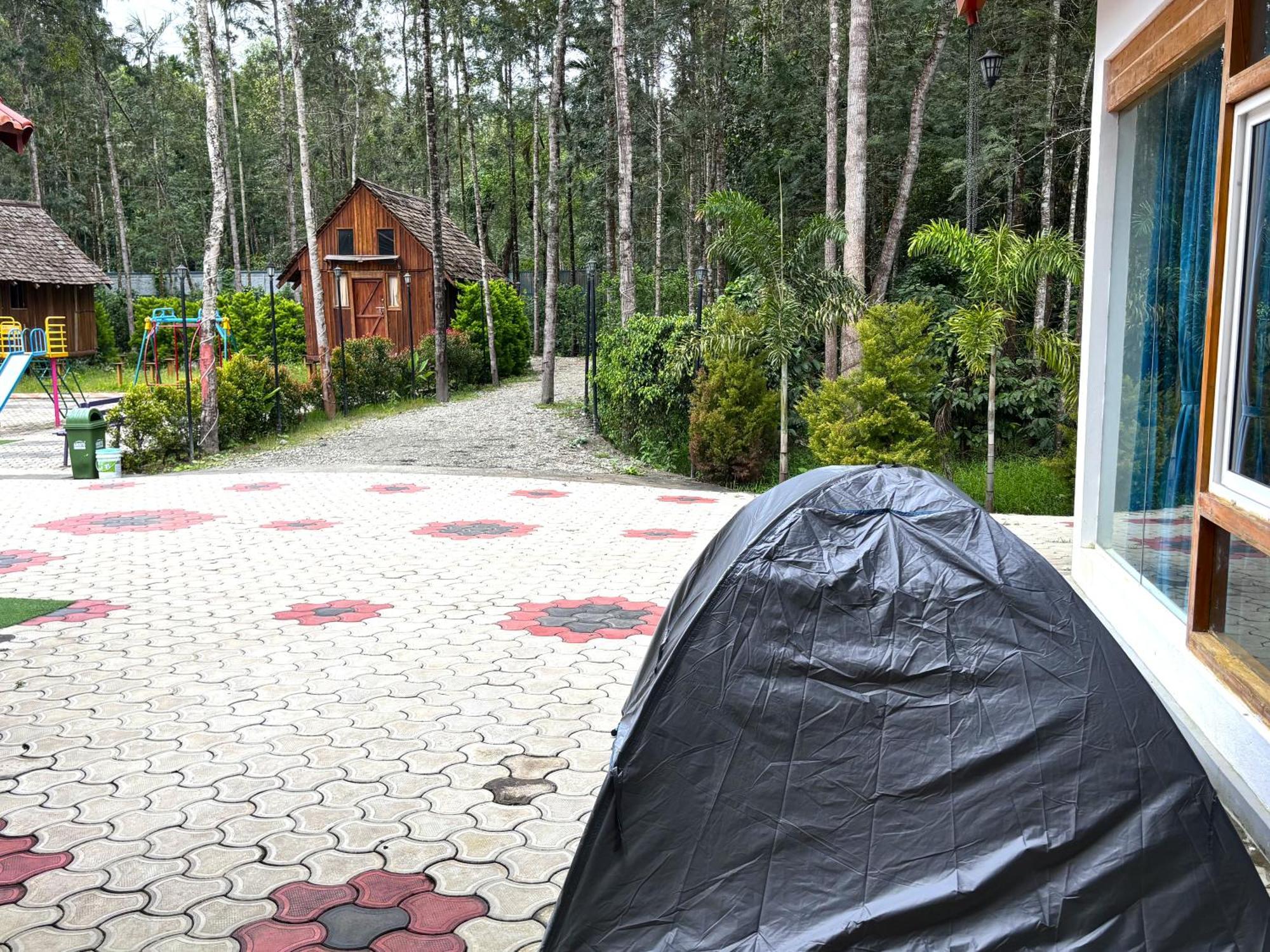 Ecstasy Tent Stay With Swimming Pool & Common Washroom Chikmagalūr Kültér fotó